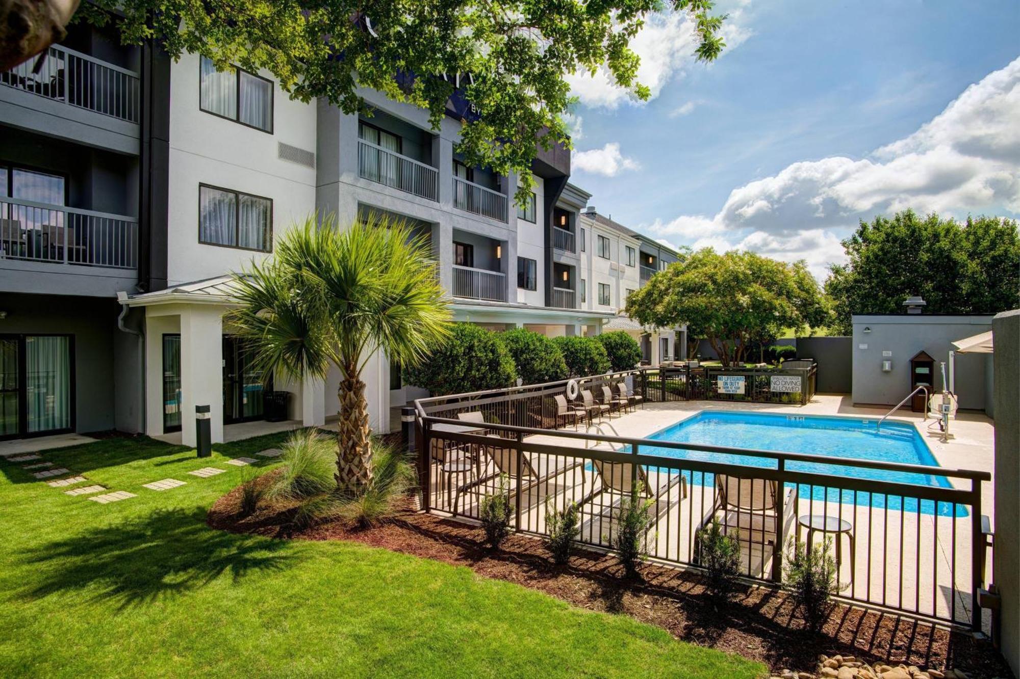 Courtyard By Marriott Columbia Northeast/Fort Jackson Area Kültér fotó